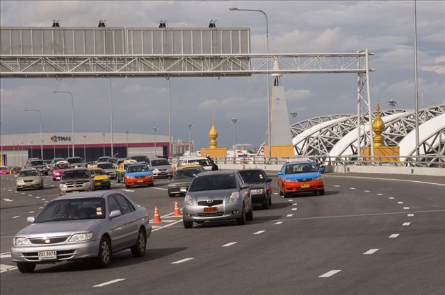 国庆节黄金周即将开始,准备租车自驾旅行了吗?