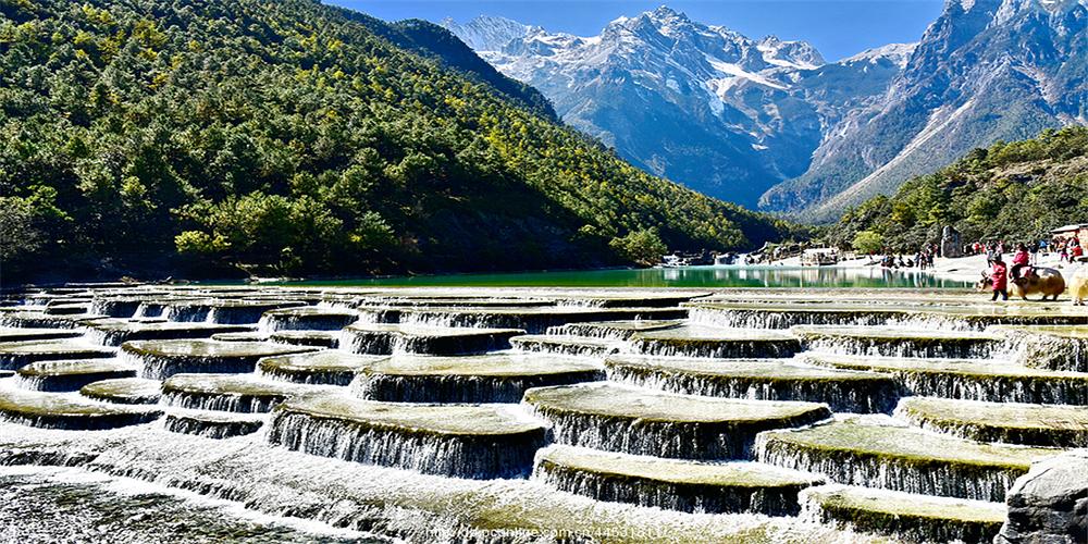 厦门租车去云南丽江游玩需要几天时间?