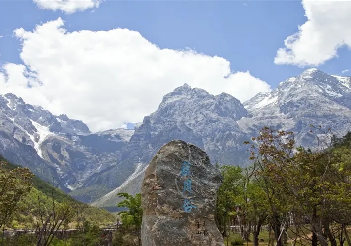 厦门租车去云南丽江游玩需要几天时间?